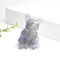 Statuetta bulldog francese in resina con cristalli blu per decoro scrivania - Stile Labradorite (Con Foglia d'Oro)