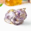 Lying cat figurine with purple amethyst stones and gold foil in clear resin - 43x26x28mm 25g / Dreamy Purple