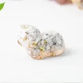 Cat figurine in transparent resin with white crystal chips and gold foil flakes - 43x26x28mm 25g / Howlite