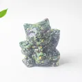 Green crystal lucky cat resin figurine with gold leaf flecks for home office decor - Ruby Zoisite / 70x60x55mm