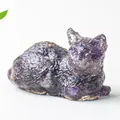 Cat-shaped figurine with natural purple crystal clusters in resin for desk decoration - Amethyst