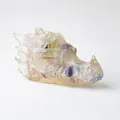 Statue de tête de dragon en résine avec fragments de cristaux naturels colorés - Fluorite Colorée