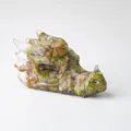 Figurine de dragon en résine avec cristaux naturels colorés et design épuré - Unakite