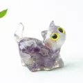 Figurine de chat en résine et cristaux violets faits main avec yeux jaunes - Violet de Rêve