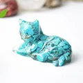 Kattenbeeldje van hars met blauwe natuurlijke kristallen en gepolijste afwerking - Turkoois