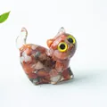 Figurine de chat artisanale en résine transparente et pierres de cristal ambre naturel - Agate rouge