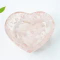 Plato para joyas en forma de corazón con cristales de cuarzo rosa y resina - Cuarzo rosa