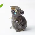 Statuetta di topo in cristallo di labradorite con riflessi blu e dorati cangianti - Labradorite Nera