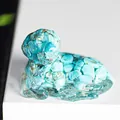 Figurine de chien golden retriever en résine turquoise et cristaux naturels - Turquoise