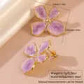 Orecchini a lobo a quadrifoglio in smalto viola con bordo in acciaio inox dorato - Stile Fiore a Quattro Petali Viola(FYD6125EH-purple)