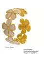 Bracciale rigido in acciaio dorato con fiori in smalto crema e design aperto regolabile - FYD6261SZ / Bianco