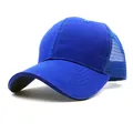 Cappellino trucker blu brillante traspirante con fronte in tela e rete per protezione solare - Regolabile / Blu