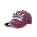 Cappellino da baseball bordeaux slavato con toppa ricamata BLACK su sfondo bianco pulito - Regolabile / Borgogna