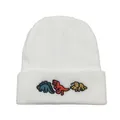 Weiße Strickmütze mit bunten Dinosaurier-Stickereien für warme Wintertage und Stil - Einheitsgröße / Weiß