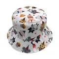 Détail du chapeau bob blanc avec motifs colorés d'animaux de dessin animé et desserts - Imprimé Animaux de Fête