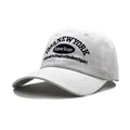 White cotton baseball cap with 1989 New York American embroidery and curved brim - Adjustable / White