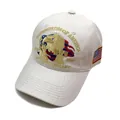 Bordado detallado del águila americana y el 250 aniversario en gorra de algodón beige - Ajustable / Edición conmemorativa del 250.º aniversario de EE. UU. / Beige