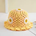 Cappello da pescatore giallo all'uncinetto fatto a mano con margherita e tesa ondulata - 56-59cm / Girasole Giallo
