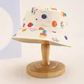 Détail d'un chapeau bob beige avec motifs fruits colorés et texte Tutti Frutti - Enfants 54cm / Beige Lunettes de Fruits