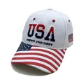 Detalle del bordado USA en gorra de algodón blanca con bandera en la visera curva - 56-60cm / Blanco