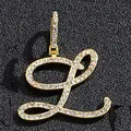 Pendentif lettre L doré serti de cristaux pavés sur fond noir texturé élégant - Or Initiale L