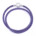 Détail du bracelet double tour en cuir tressé violet avec fermoir barillet argenté - 18cm / Violet