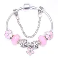 Bracciale con ciondoli floreali rosa con catena a serpente e pendenti smaltati - 16 / Rosa