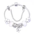 Bracciale a catena serpente argento con ciondoli a fiori smaltati bianchi e perline - 16 / Bianco