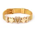 Bracelet à maille dorée avec un cœur en diamants et deux charms tête de renard - Or Renard Cœur (ST07)