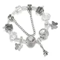 Bracciale a catena serpente d'argento con ciondoli a corona e torre Eiffel e cristalli - 20cm / Bianco