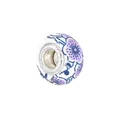 Détail macro du noyau en argent S925 avec perle en résine florale violette pour bracelets - Style Floral Violet Cœur S925 (Style 8)