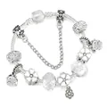 Bracciale con ciondoli placcato argento con fiori in smalto bianco e perline di cristallo - Bianco (16cm)