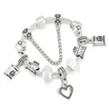 Silbernes Charm-Armband mit zweifarbigem Geburtstagskuchen-Anhänger und Sicherheitskette - 16cm / Silber Ganzmetall Geburtstag (Stil Fünf)