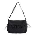 Borsa a tracolla in nylon a scacchi neri con tasche a coulisse e cinghia regolabile - Nero