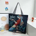 Borsa tote in tela blu navy con ricamo etnico e manici a strisce - Bellezza Artistica Loto