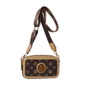 Borsa a tracolla marrone con monogramma, spallina larga e stemma metallico vintage - Caffè Monogramma
