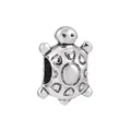 Gros plan de breloque tortue argentée avec motifs de carapace pour bracelets DIY - Style Tortue de Mer