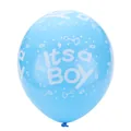 Blauer Latexballon mit weißem It's a BOY Text und Babyrassel-Druck für Babypartys - Blaues Jungen-Thema
