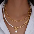 Collar de doble capa dorado con perlas blancas y cierre de barra en T para mujer - Colgante con Cierre OT de Perlas y Clip Dorado (6603501HB)