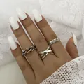 Vintage silver stackable ring set with chain pattern and engraved Roman numerals - Roman Numerals Week Chain Collection (5363401)