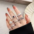 7-piece vintage silver ring set with black hearts and Good Luck engraving for women - GoodLuck Heart Weave Collection (5635501)