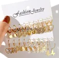 Set aus goldenen Ohrringen mit verschiedenen Herz- und Schmetterlingsmotiven - Goldene Herz und Schmetterling Anhänger Ohrringe 9-Teiliges Set (5619901HB)