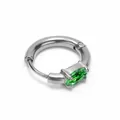 Orecchino ovale in acciaio con zircone verde e chiusura a cerniera di sicurezza - Argento Zirconia Verde