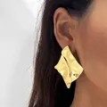 Pendientes de oro geométricos irregulares de gran tamaño con textura de metal martillado - Pendiente de Metal Geométrico Exagerado (5827001) / Oro con Textura Irregular (5827001)