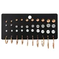 Set de pendientes minimalistas de perlas y oro con broches y aros en tarjeta - Combinación completa dorada (F129101) / Aleación