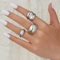 Set de tres anillos plateados irregulares estilo lava con acabado de espejo pulido - Juego de 3 Piezas de Fluido de Lava (6004801) / Plateado