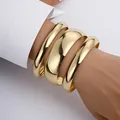 Dreiteiliges Set aus polierten goldenen minimalistischen Armreifen am Handgelenk - Gold Stil (6377901) / Klein+Mittel+Groß Kombi