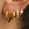 Set de cuatro pendientes de aro bañados en oro con circonitas en la oreja de modelo - Estilo Dorado de Pavé y Rhinestone Cuadrado de 4 Piezas (6480401HB)