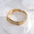 Bracciale a maglia dorata stile cinturino d'orologio con chiusura a fibbia su pietra - Oro