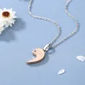 Collana con ciondolo a mezzo cuore oro rosa, cristallo e incisione Our Hearts Together - Oro Rosa da Donna